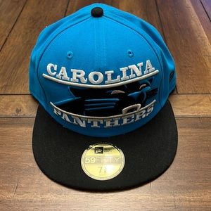 New Era 59Fifty Fitted 7 5/8 Carolina Panthers Cap. Worn once or twice.
